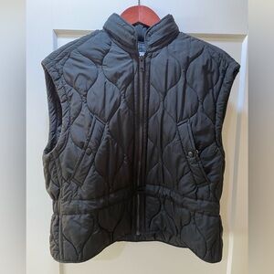 Zara Design Stitch Vest!